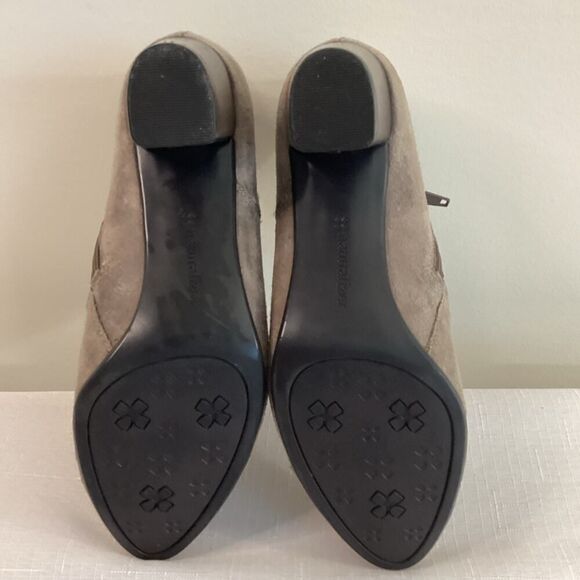 Naturalizer Tan Faux Suede Booties Size 6 - Picture 9 of 15